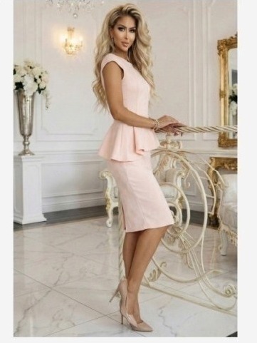 192-17 Elegantné semišové midi šaty s peplum - púdrovo ružová