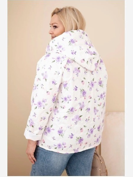 Dámska jarná bunda Plus Size s drobným kvetinovým vzorom fialová