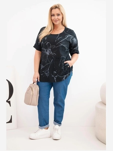 Dámska bavlnená blúzka Plus Size s krátkym rukávom a vreckom čierna