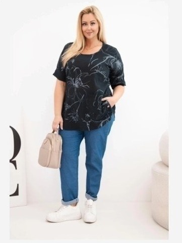 Dámska bavlnená blúzka Plus Size s krátkym rukávom a vreckom čierna