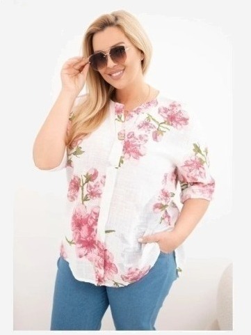 Dámska bavlnená blúzka Plus Size s výstrihom do V s kvetinovým vzorom biela
