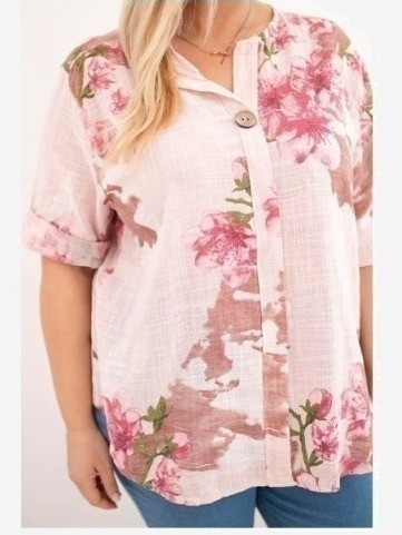 Dámska bavlnená blúzka Plus Size s výstrihom do V v kvetinovom vzore púdrová ružová