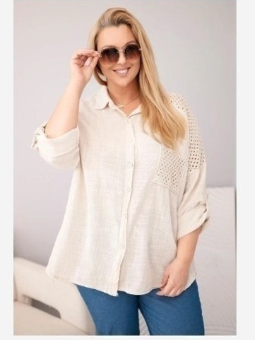 Dámska viskózová košeľa Plus Size s golierom a čipkovou vsadkou béžová