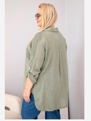 Dámska viskózová košeľa Plus Size s golierom a čipkovou vsadkou khaki