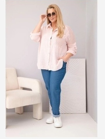 Dámska viskózová košeľa Plus Size s golierikom a čipkovou vsadkou tmavý púdrový ružový