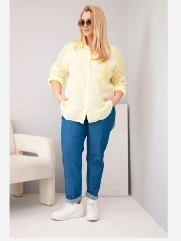 Dámska viskózová košeľa plus size s golierom a čipkovou vsadkou žltá