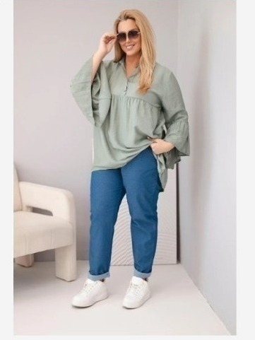 Dámska viskózová blúzka Plus Size s volánovým rukávom a výstrihom do V khaki