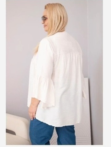 Dámska viskózová blúzka Plus Size s volánovým rukávom a výstrihom do V béžová