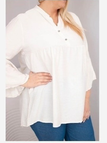 Dámska viskózová blúzka Plus Size s volánovým rukávom a výstrihom do V béžová