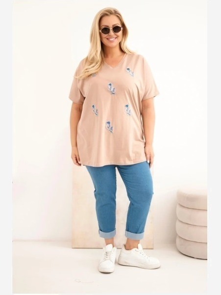 Dámska bavlnená blúzka Plus Size s pierkami camelová