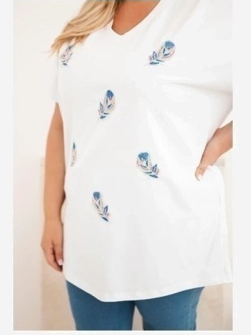 Dámska bavlnená blúzka Plus Size s pierkami biela