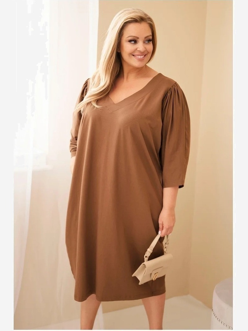 Dámske šaty Plus Size s vreckami camelová