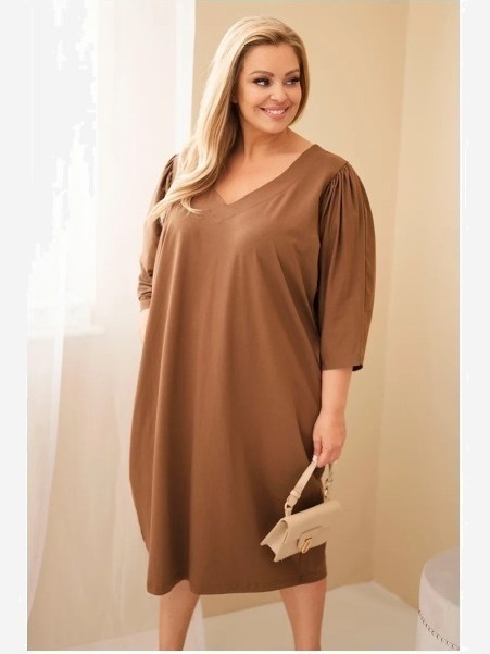 Dámske šaty Plus Size s vreckami camelová
