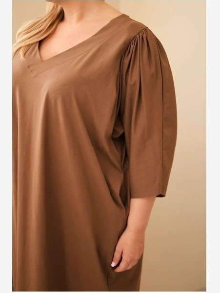 Dámske šaty Plus Size s vreckami camelová