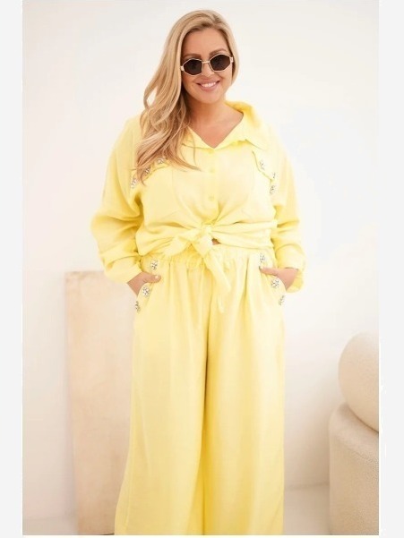 Dámsky komplet Plus Size s košeľou a širokými nohavicami žltý