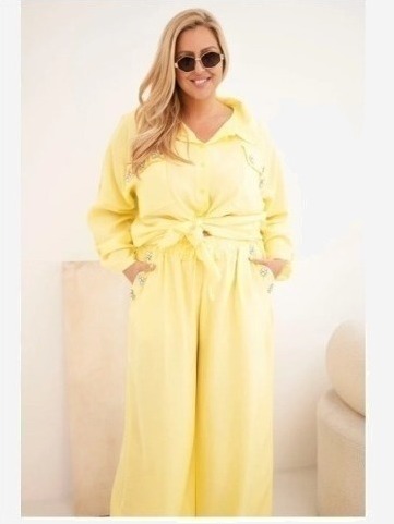 Dámsky komplet Plus Size s košeľou a širokými nohavicami žltý