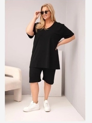 Dámsky bavlnený komplet Plus Size s blúzkou a šortkami čierny