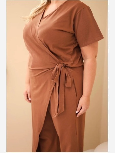 Dámsky bavlnený overal Plus Size s viazaním v páse camelový