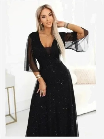 654-5 Dlhé trblietavé šaty plus size s výstrihom a priesvitným rukávikom - čierne