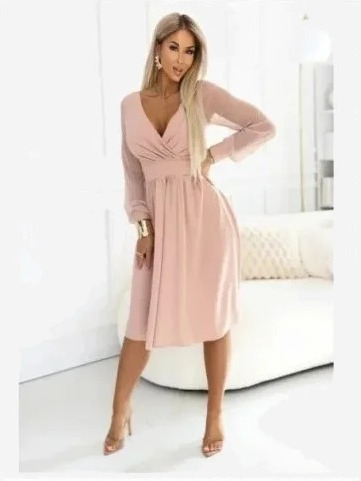 657-2 Elegantné midi šaty s kaskádovým výstrihom a tylovými rukávmi - béžové
