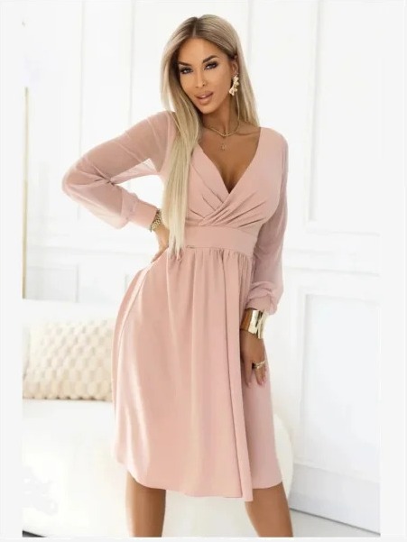 657-2 Elegantné midi šaty s kaskádovým výstrihom a tylovými rukávmi - béžové