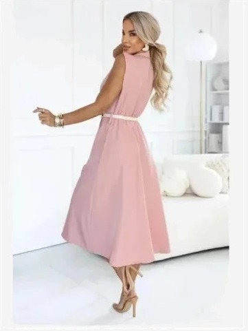 596-6 Elegantné midi šaty so zlatými gombíkmi a opaskom - púdrová ružová