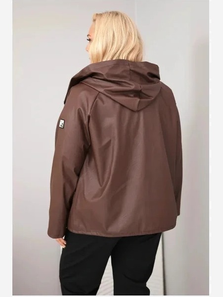 Dámska bunda Plus Size s kapucňou a nastaviteľným spodkom hnedá