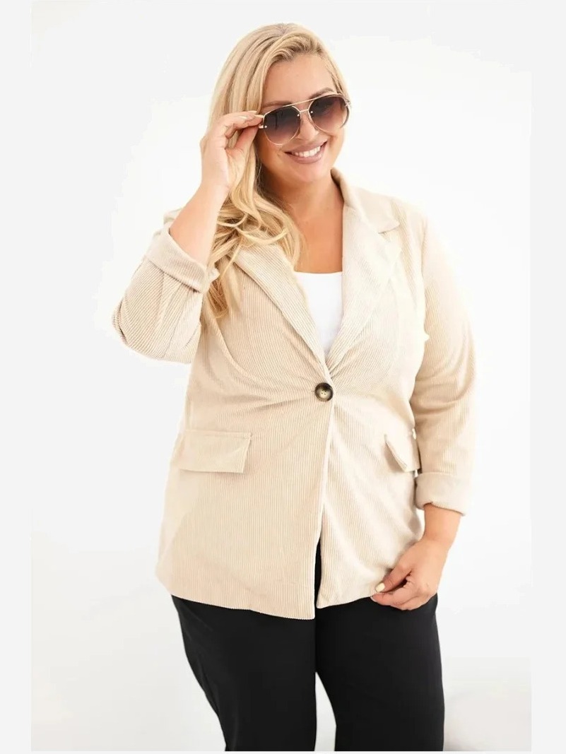 Dámske sako Plus Size manžestrové s klopami a vreckami béžová