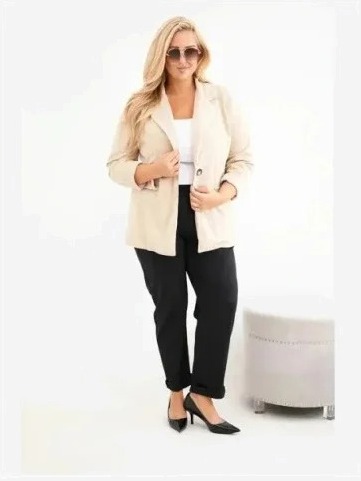 Dámske sako Plus Size manžestrové s klopami a vreckami béžová