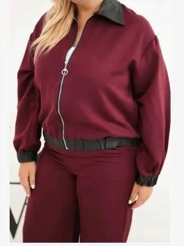 Dámsky komplet Plus Size so zipsovou mikinou a širokými nohavicami bordový