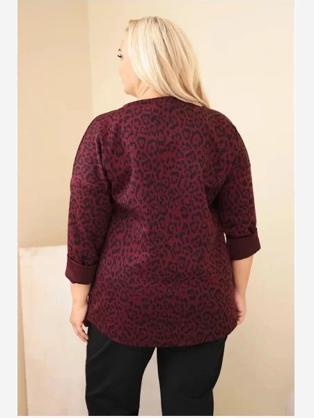 Dámska blúzka Plus Size s leopardím vzorom so dlhším zadným dielom bordová