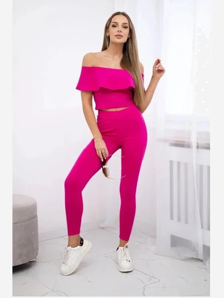 Sada s volánikom fuchsie