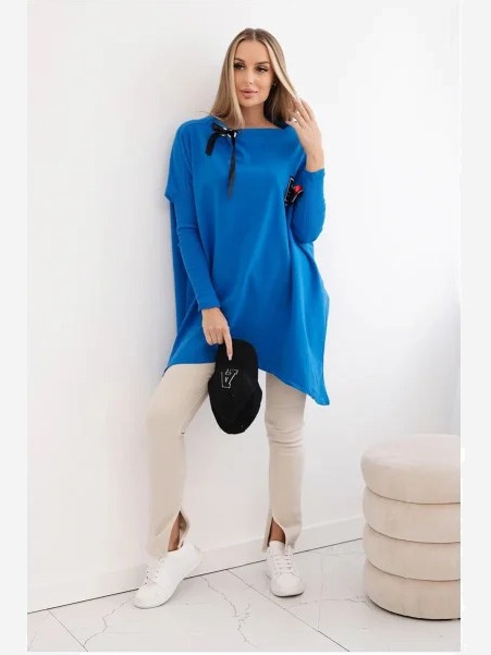 Mikina oversize s asymetrickými stranami modrá