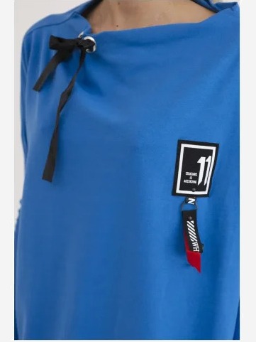 Mikina oversize s asymetrickými stranami modrá
