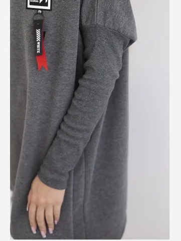 Mikina oversize s asymetrickými stranami sivá