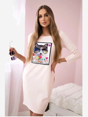 Šaty s grafikou 3D ružová