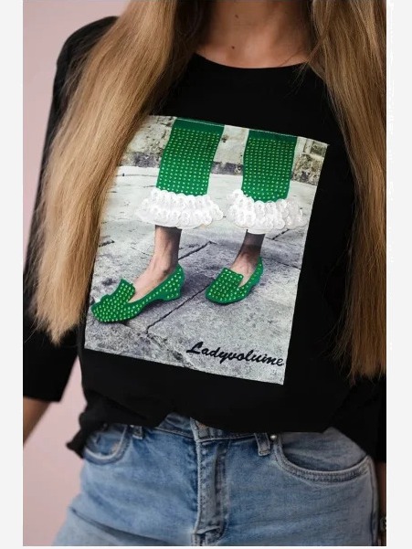 Tričko s grafikou 3D so zirkónmi čierna