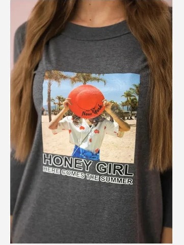Šaty s potlačou Honey girl sivá