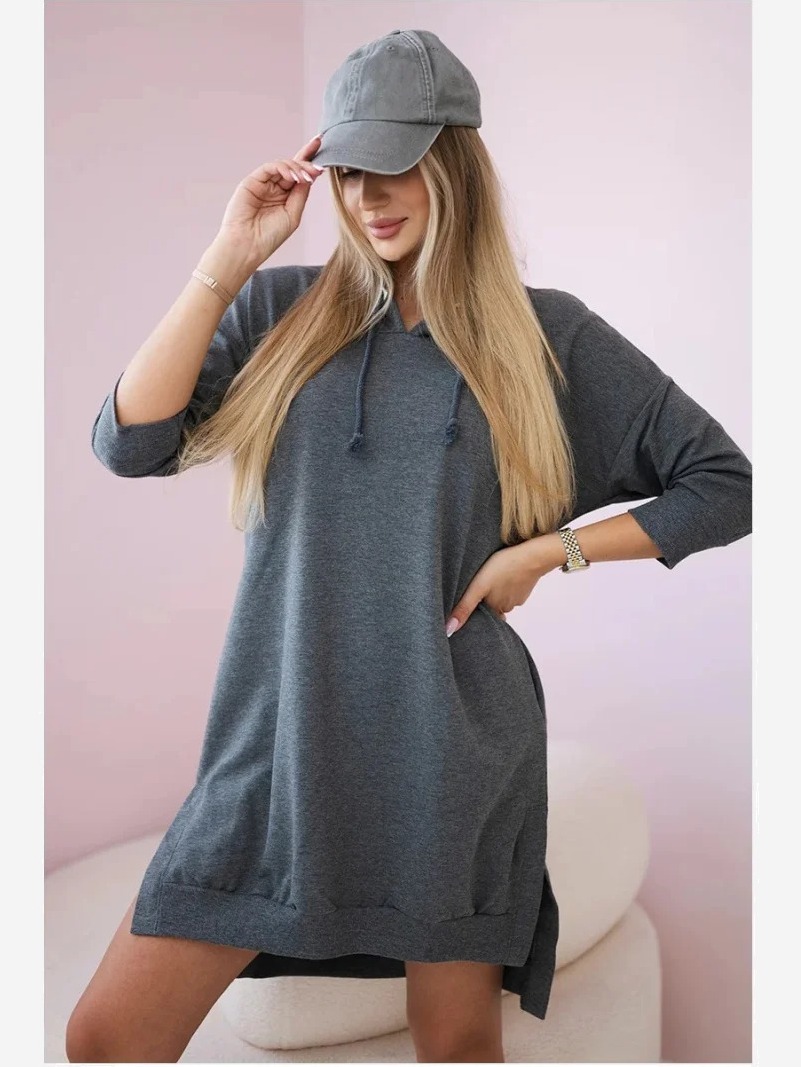 Šaty s kapucňou a dlhším chrbtom sivá