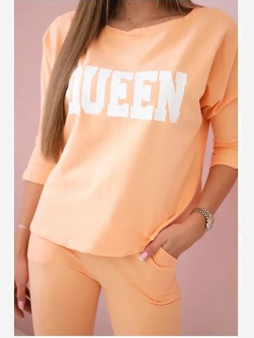 Sada s potlačou Queen broskyňa