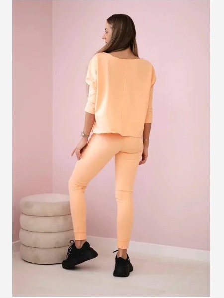 Sada s potlačou Queen broskyňa
