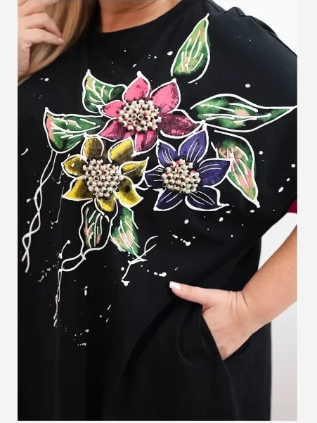 Fuksiová dámska tunika Plus Size s kvetinovým vzorom a ozdobnými perličkami