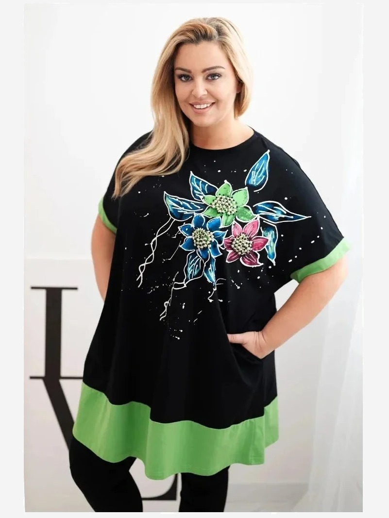 Zelená dámska tunika Plus Size s kvetinovým vzorom a ozdobnými perličkami