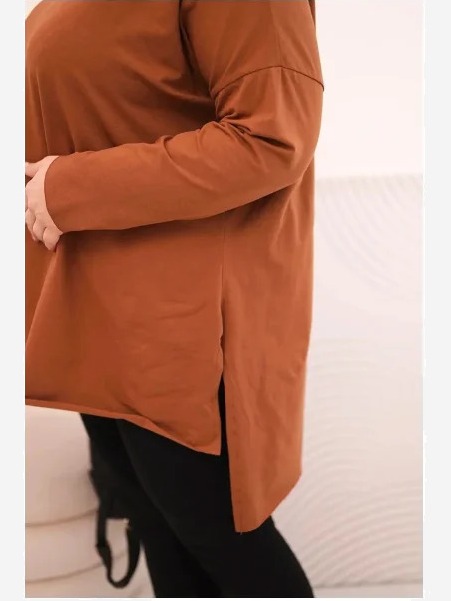 Dámska blúzka Plus Size asymetrická s dlhým rukávom tmavohnedá camel