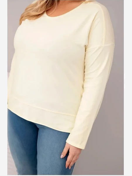Dámska blúzka Plus Size s výstrihom do V a dlhším chrbtom žltá