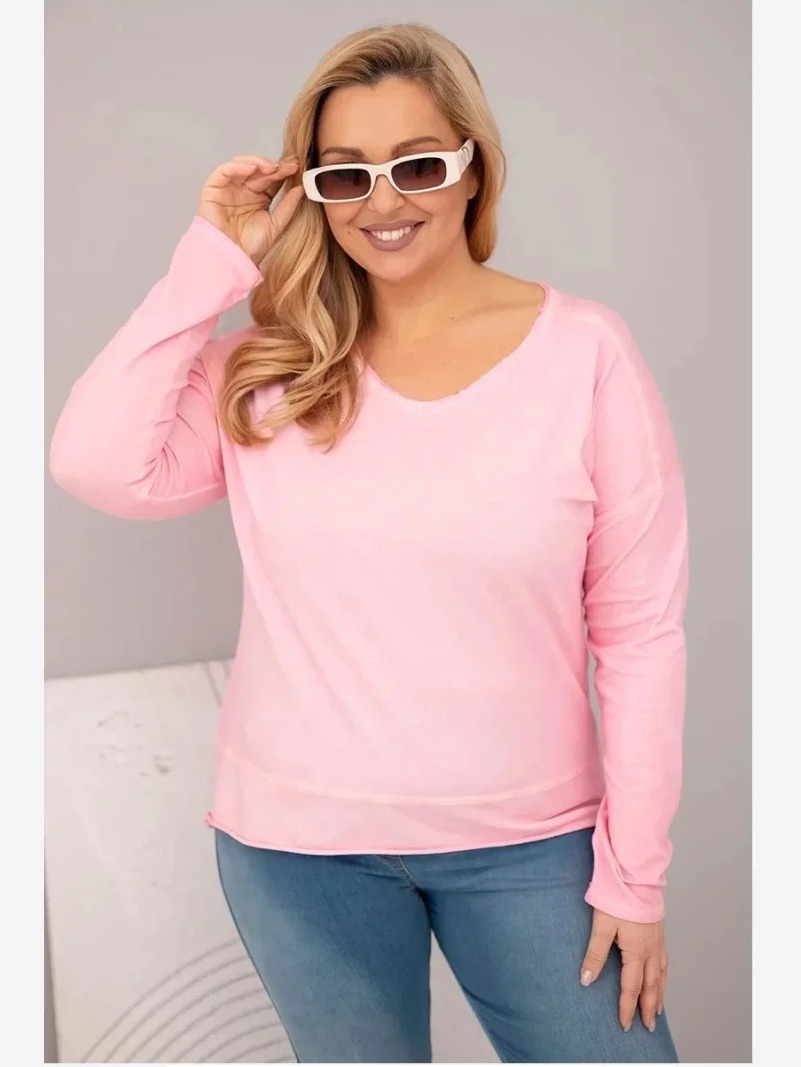 Dámska blúzka Plus Size s V výstrihom a dlhším zadným dielom svetloružová