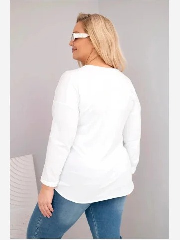 Dámska blúzka Plus Size s V-dekoltom a dlhším zadným dielom biela