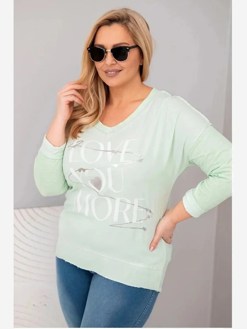 Dámska blúzka Plus Size s nápisom Love You More mentolová