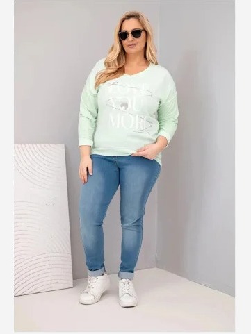 Dámska blúzka Plus Size s nápisom Love You More mentolová