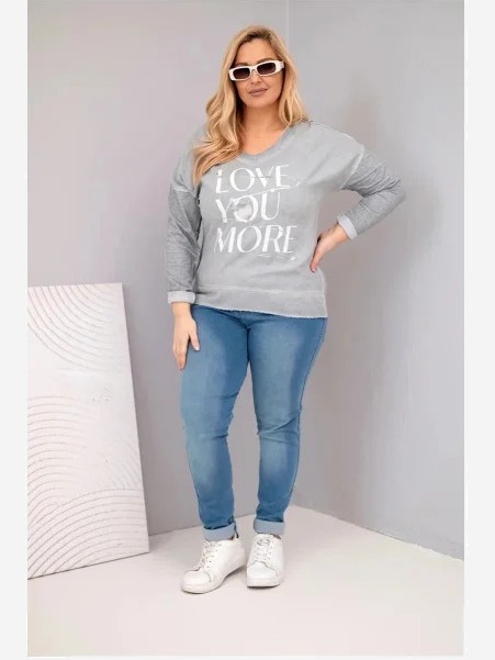 Dámska blúzka Plus Size s potlačou Love You More šedá